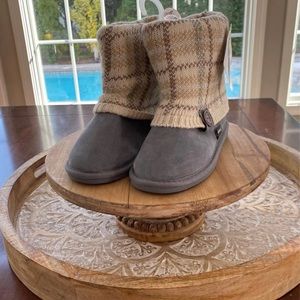 Muk Luks NWT Size 13 Gray Faux Suede/Knit Boots